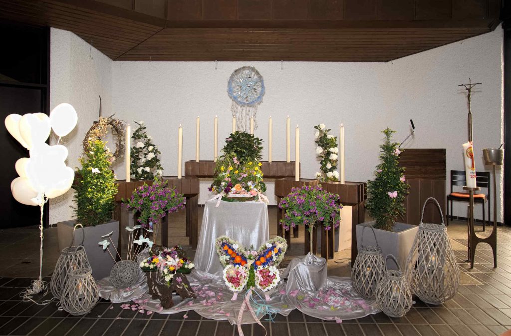 Sternenkinderarrangements La Blümerie Gernsheim Trauerfloristik